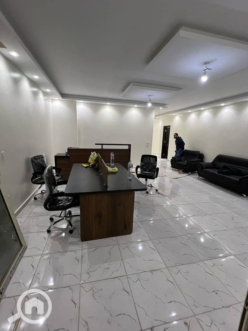 2 WhatsApp Image 2025-10-26 at 17.12. 17 (1). jpeg