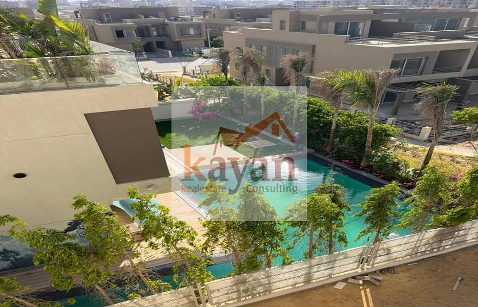 2 4bdbe5a0-b7b9-4f80-93bf-64dfeb90d4c1. jpg