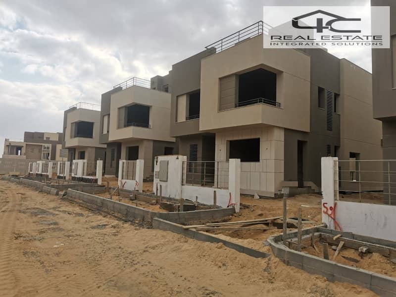 5 WhatsApp Image 2025-10-26 at 8.12. 18 PM (2). jpeg