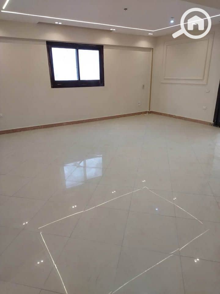 8 WhatsApp Image 2025-10-27 at 2.43. 47 PM. jpeg