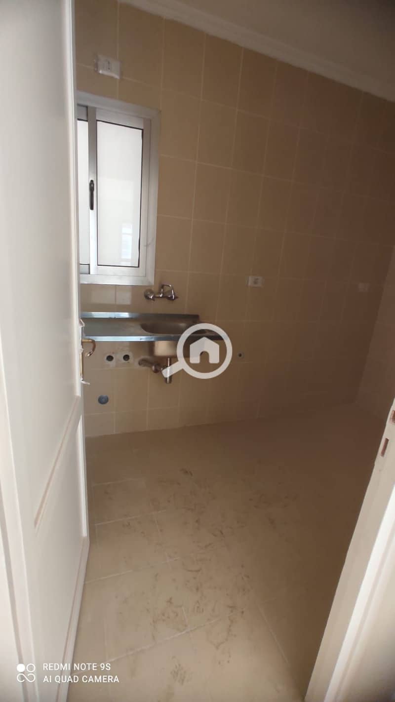 5 10aab7e6-bb8b-4d09-bd83-76e47448d67d. jpeg