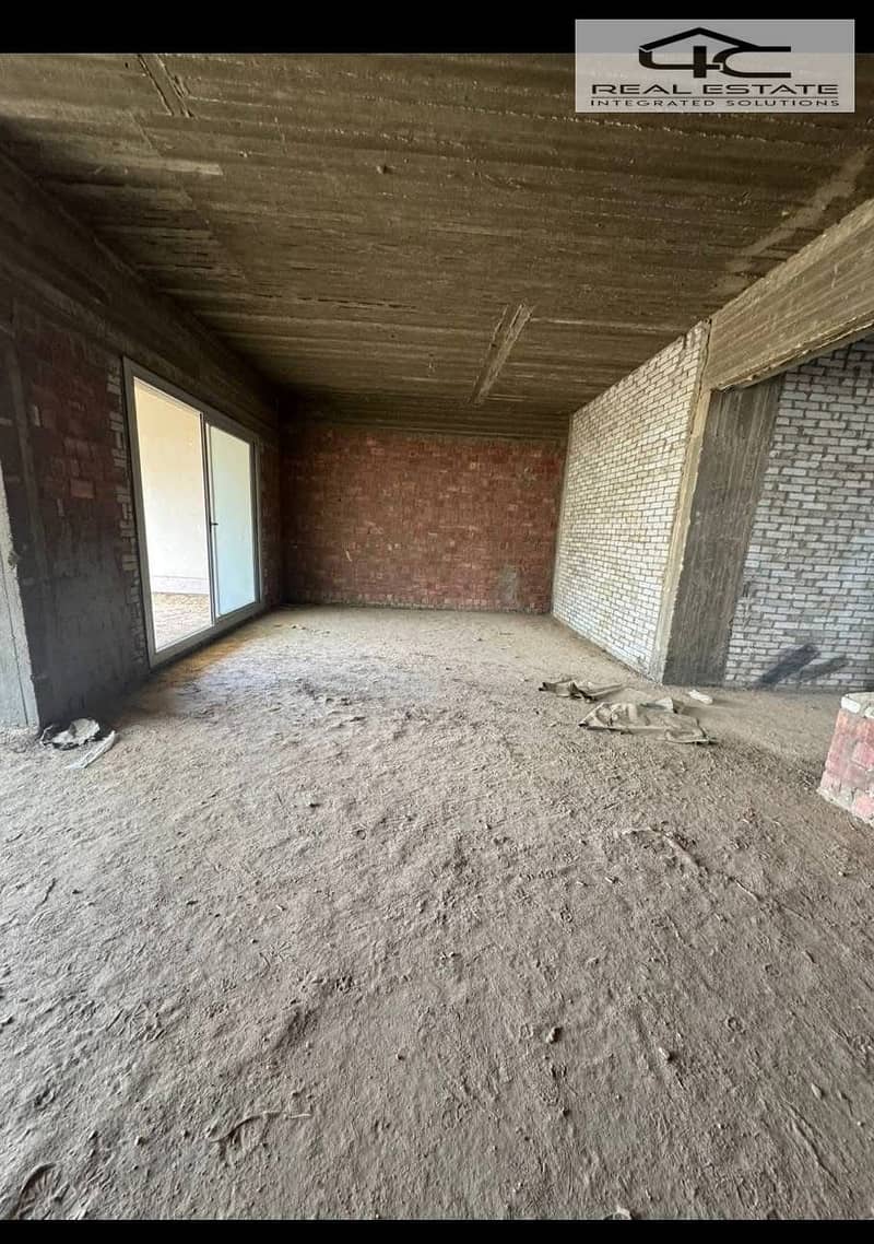 9 WhatsApp Image 2025-10-27 at 2.11. 07 PM (1). jpeg