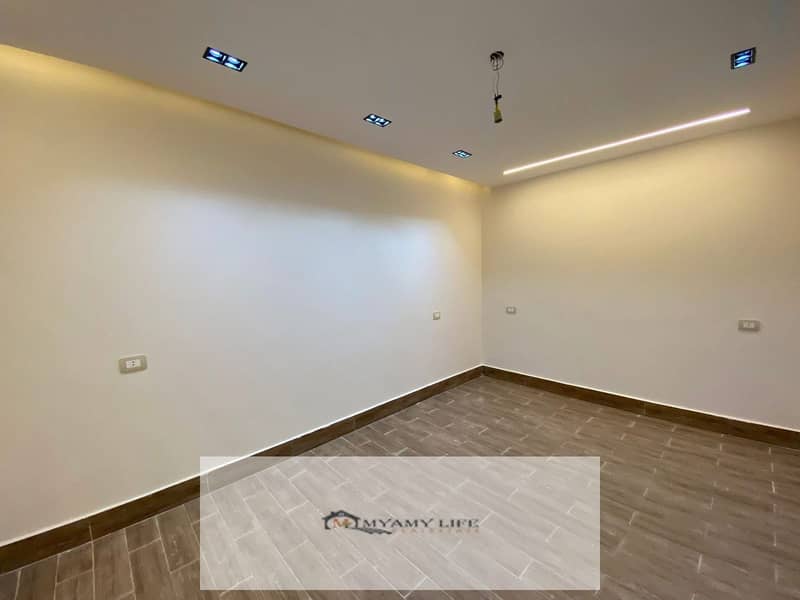 2 WhatsApp Image 2025-10-13 at 15.00. 36_6405712d. jpg