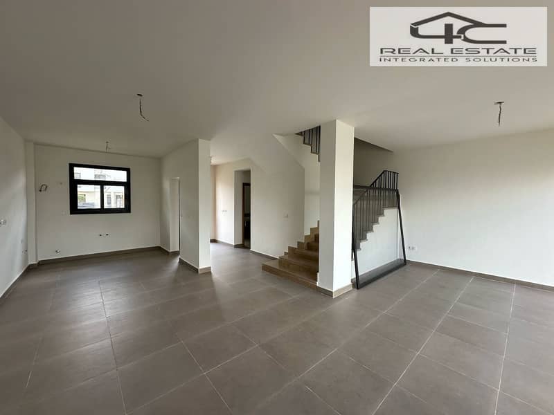 8 WhatsApp Image 2025-05-25 at 6.33. 13 PM (2). jpeg