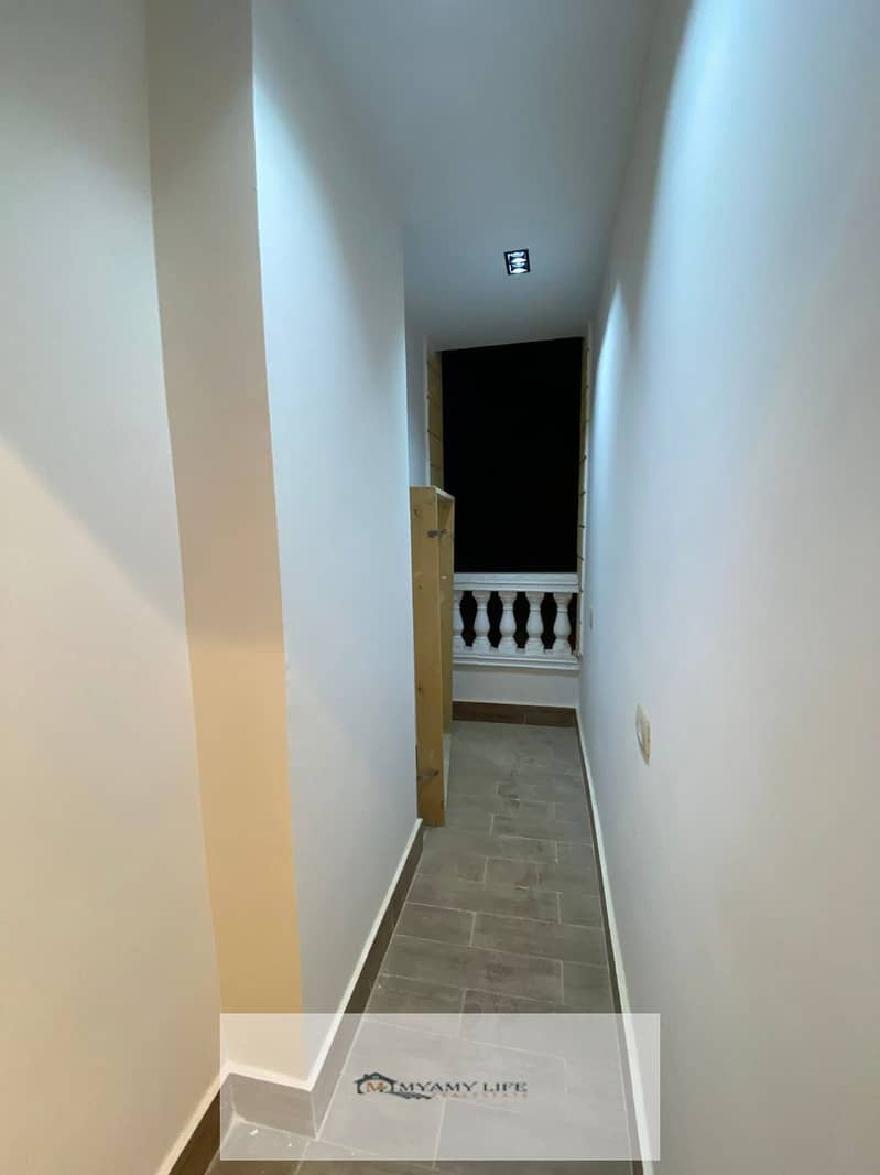 6 WhatsApp Image 2025-10-13 at 15.00. 37_72b3b75f. jpg