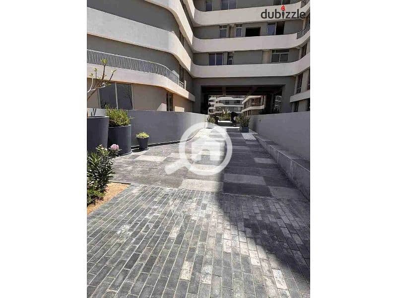 8 147741754-800x600. jpg