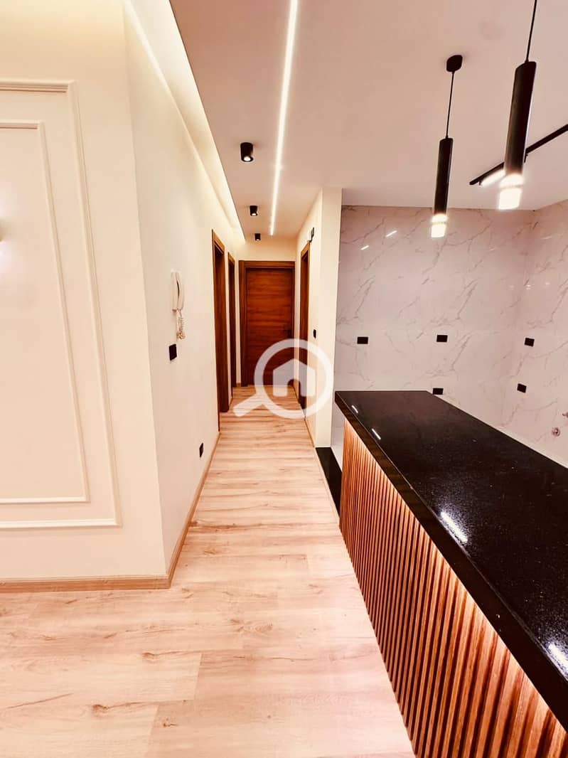 4 4ec2755c-ca97-4351-ac4f-202cc37628b1. jpg