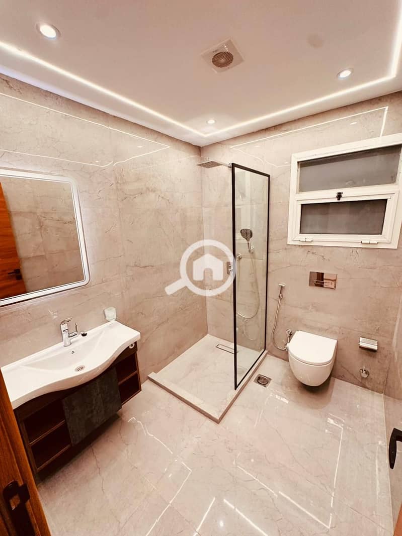 7 40c9b631-f7a4-4c1d-87d6-934b0e1be394. jpg