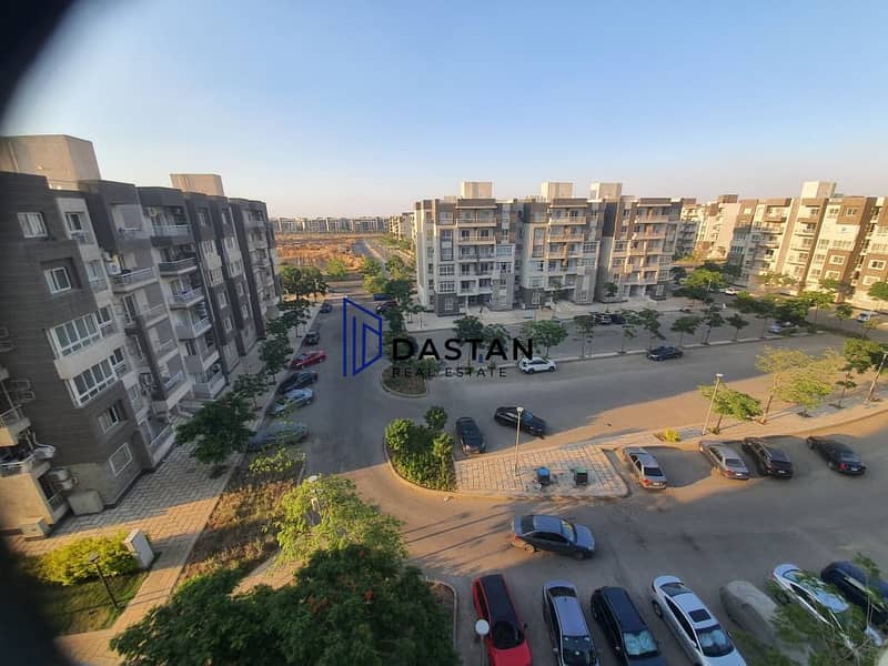 6 WhatsApp Image 2025-10-27 at 2.59. 59 PM (4). jpeg