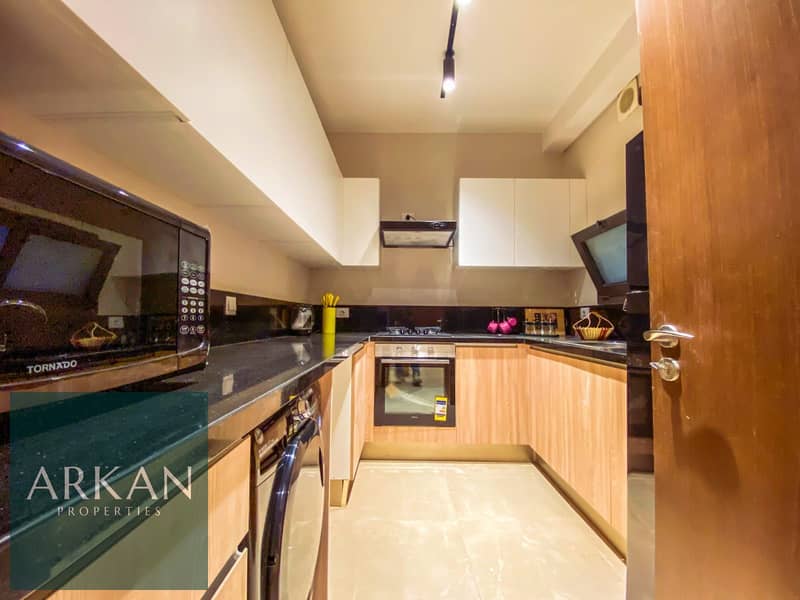 9 606cf58c-2893-401d-bd06-3b7e92913e91. jpg