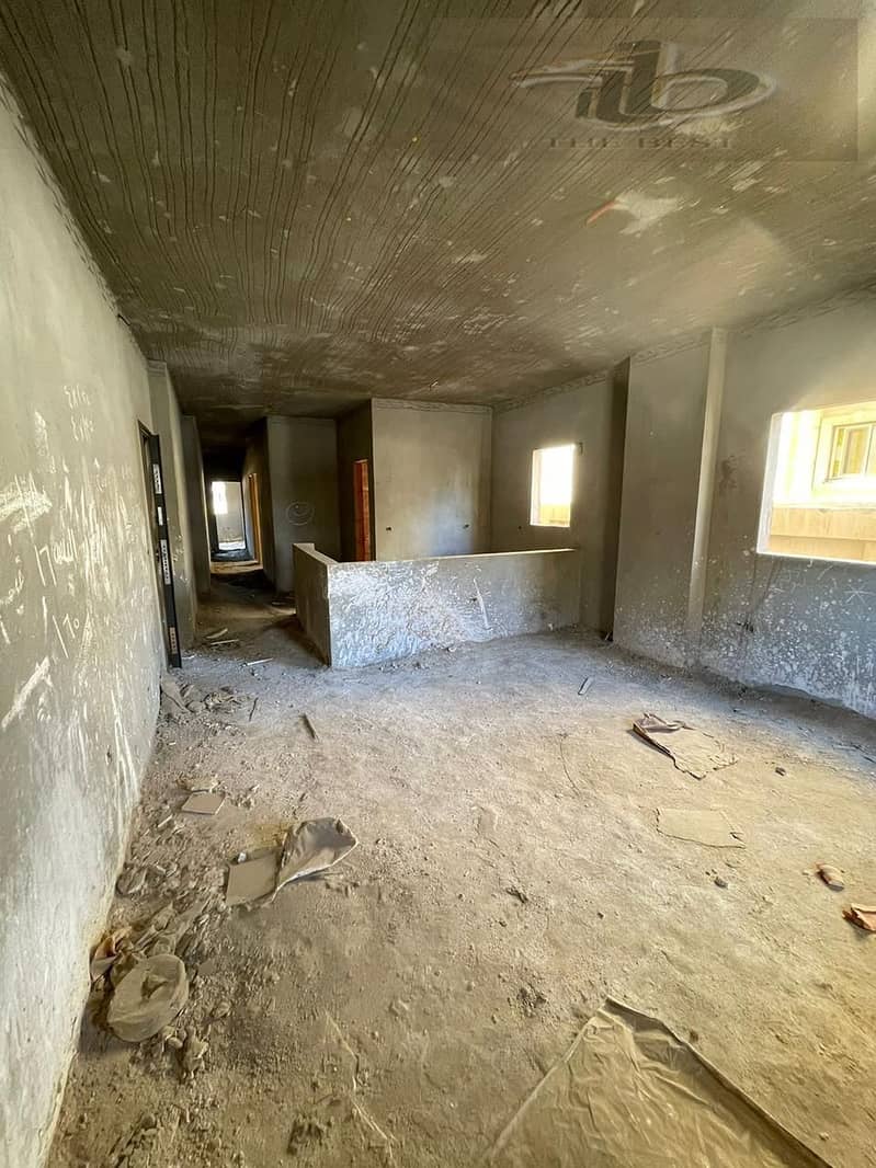 3 WhatsApp Image 2025-10-27 at 2.58. 59 PM (2). jpeg