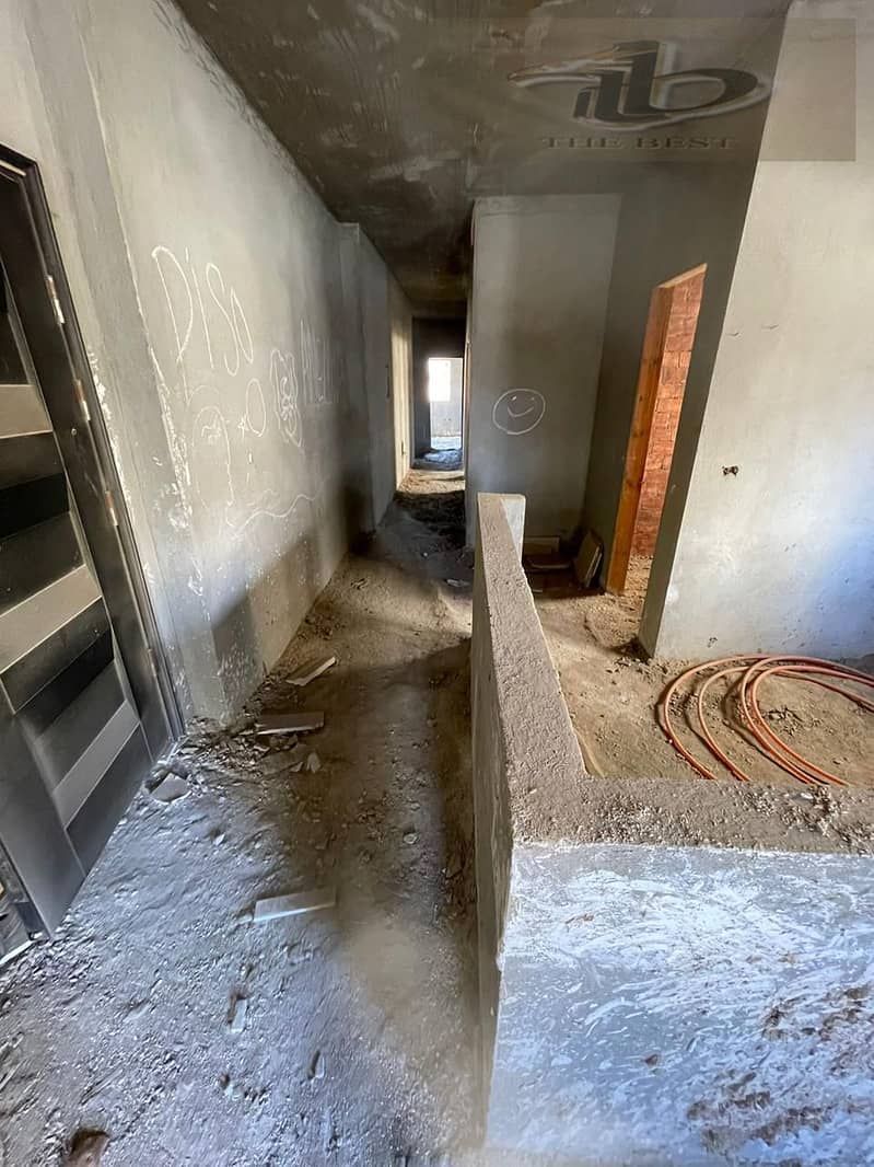 5 WhatsApp Image 2025-10-27 at 2.58. 58 PM (3). jpeg