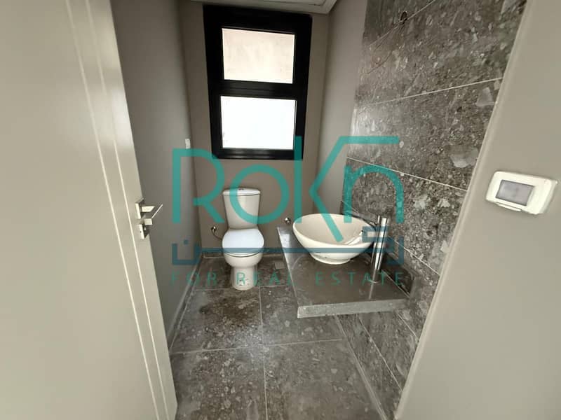 8 WhatsApp Image 2025-10-26 at 11.58. 16 AM. jpeg