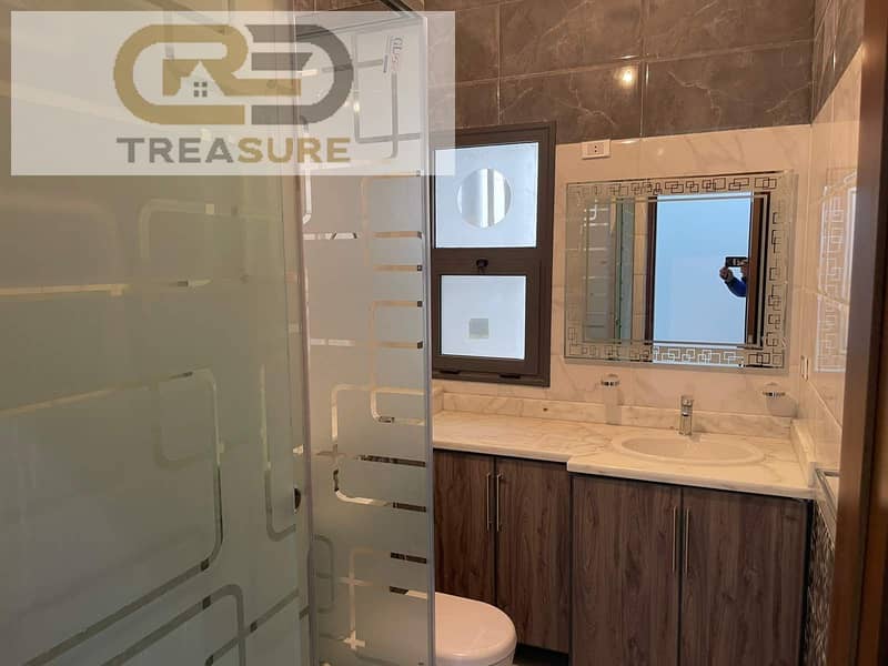 8 WhatsApp Image 2025-10-27 at 1.13. 24 PM. jpeg