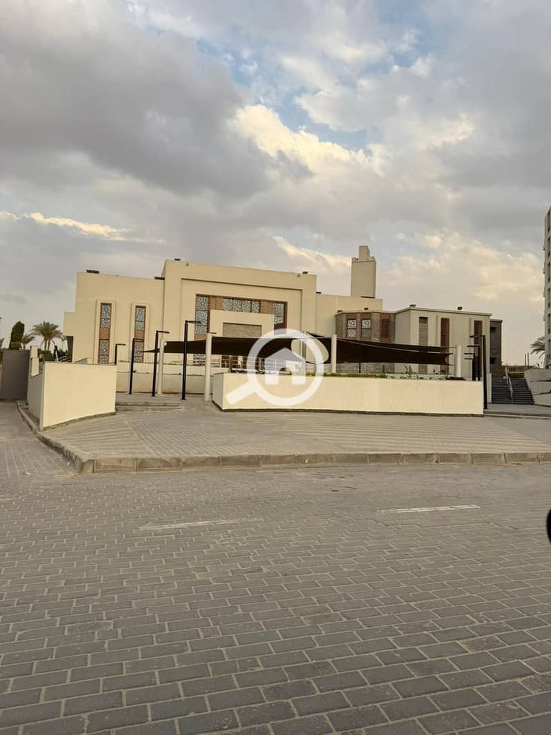 5 WhatsApp Image 2025-10-27 at 2.57. 52 PM. jpeg