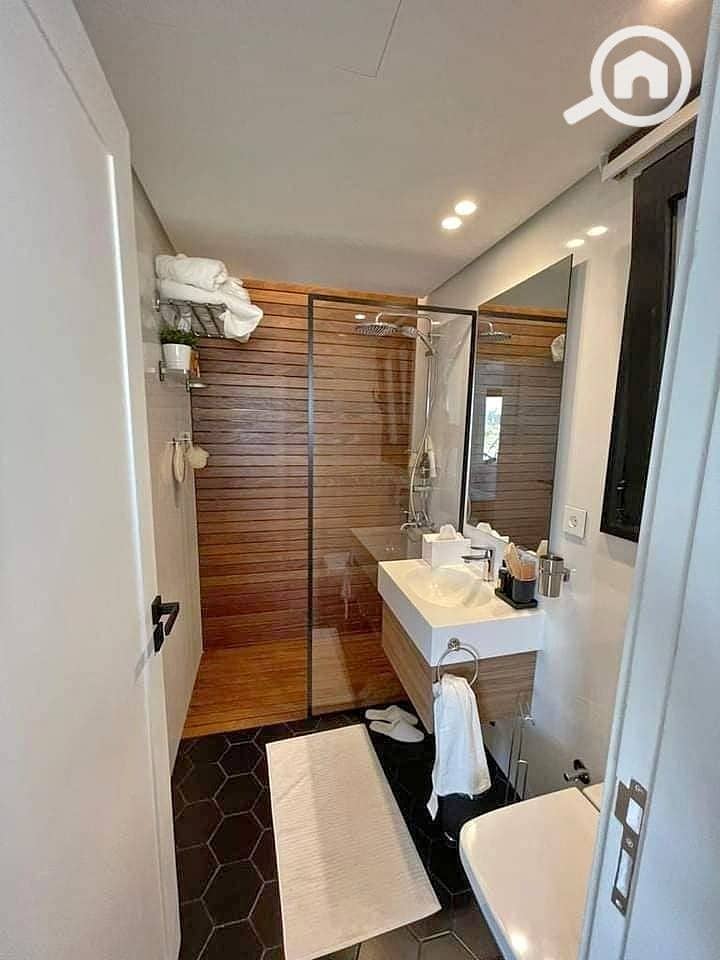 10 WhatsApp Image 2025-07-06 at 18.30. 13_5d21e83e. jpg