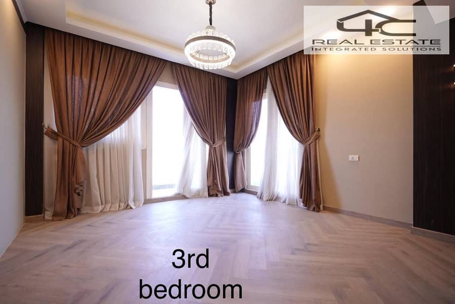 8 WhatsApp Image 2025-10-14 at 4.16. 12 PM (3). jpeg