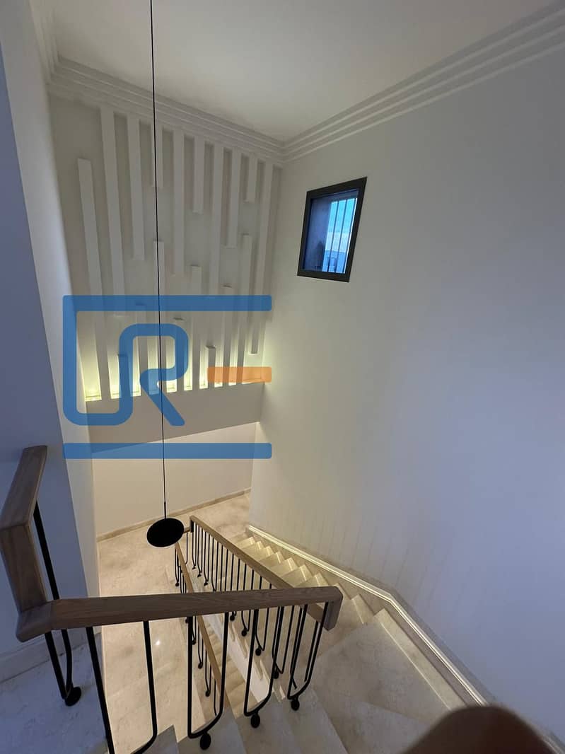 11 WhatsApp Image 2025-10-19 at 4.41. 27 PM (2). jpeg