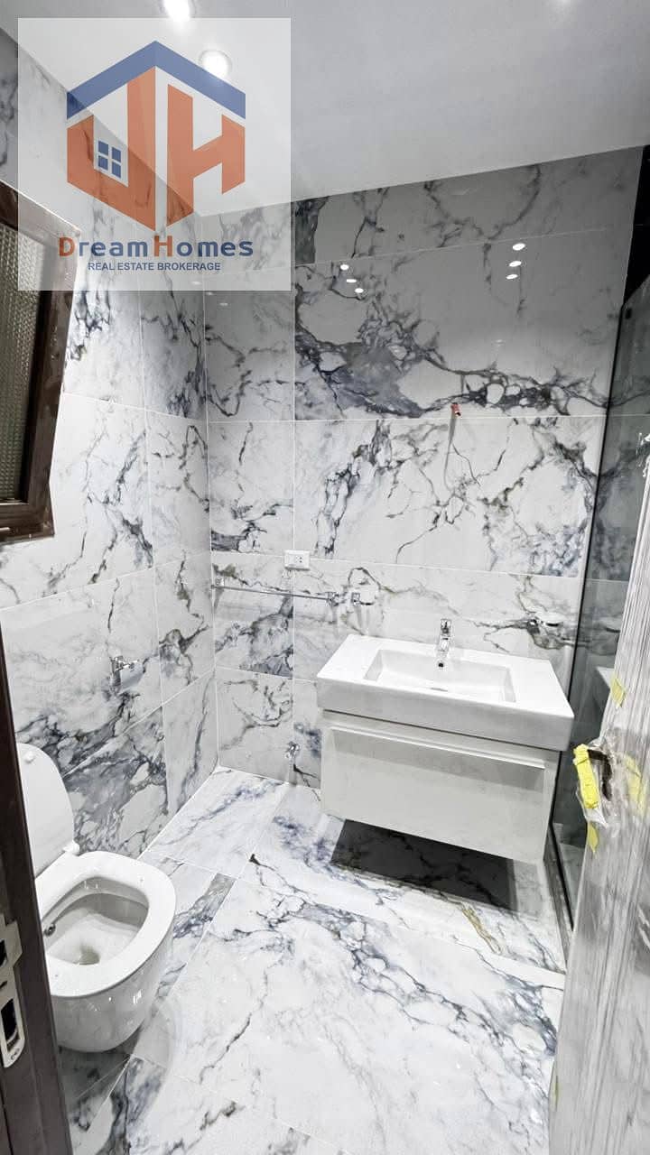 11 WhatsApp Image 2025-10-12 at 3.04. 05 PM (2). jpeg