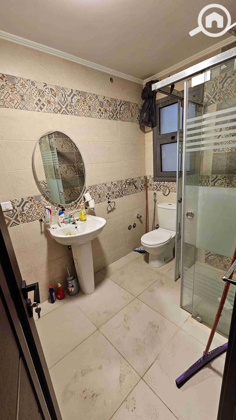 12 20251027_145255. jpg