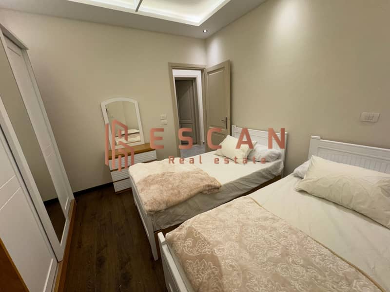 5 U893369 (39). jpeg