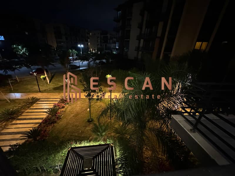 9 U893369 (35). jpeg