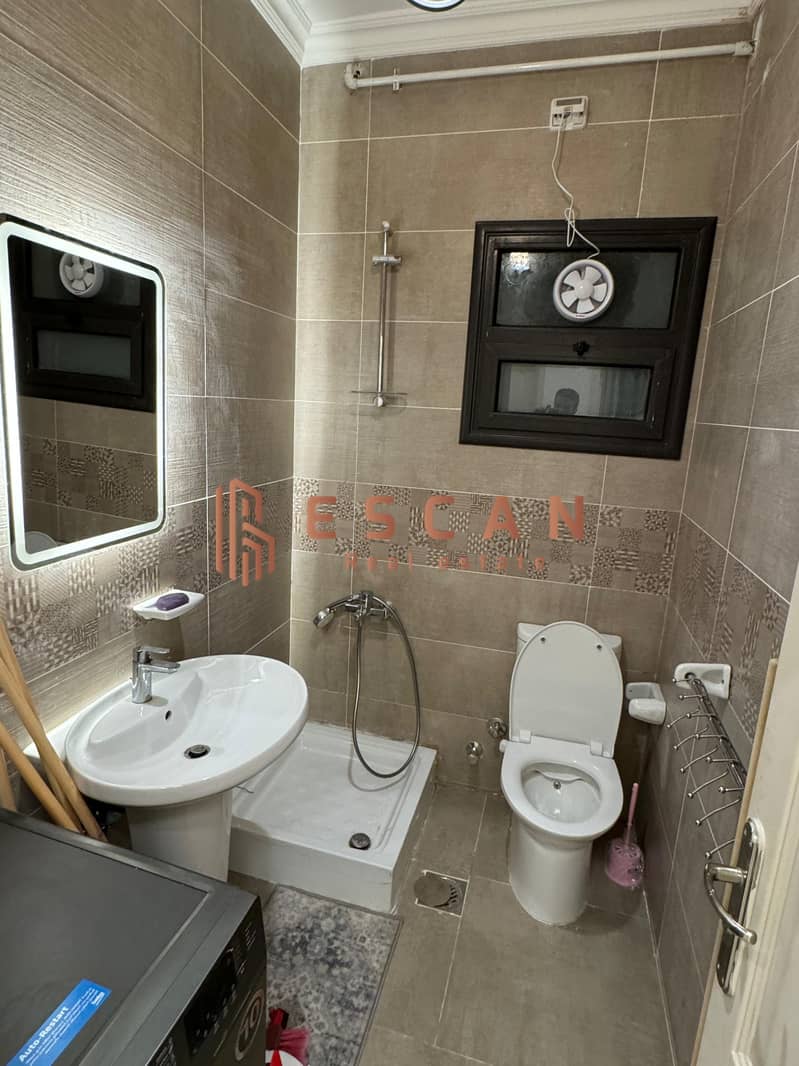 13 U893369 (28). jpeg