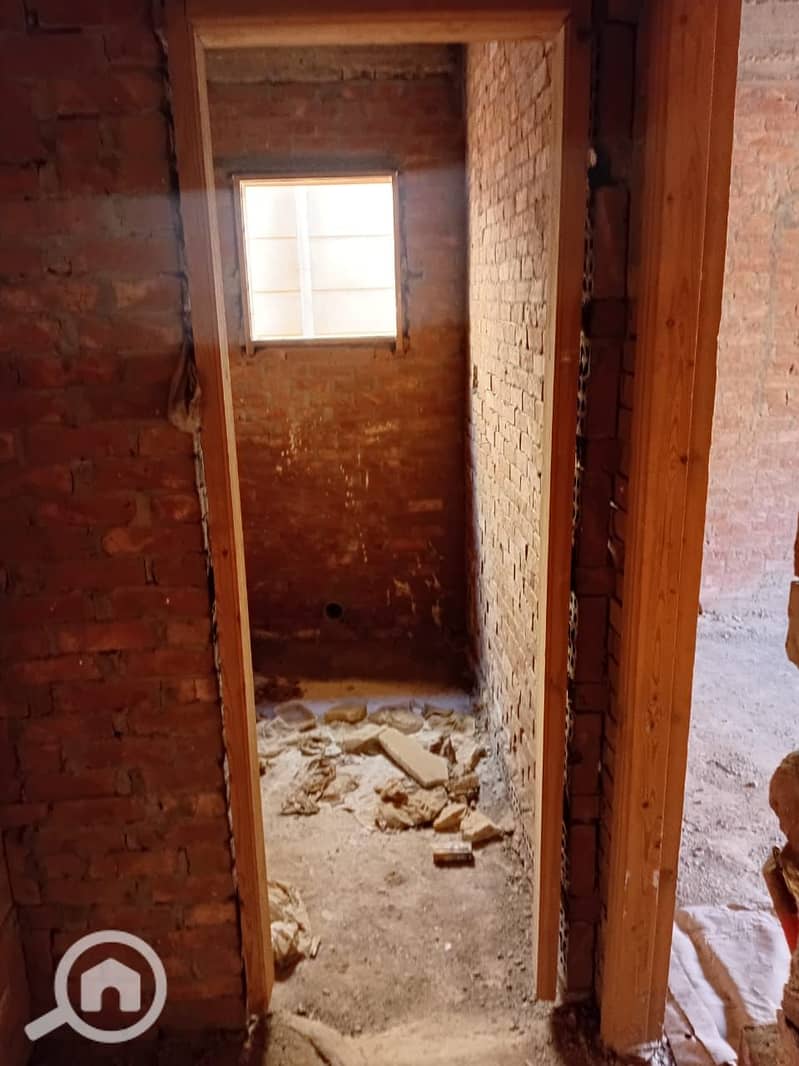 8 WhatsApp Image 2025-09-03 at 11.28. 37_79c34256. jpg