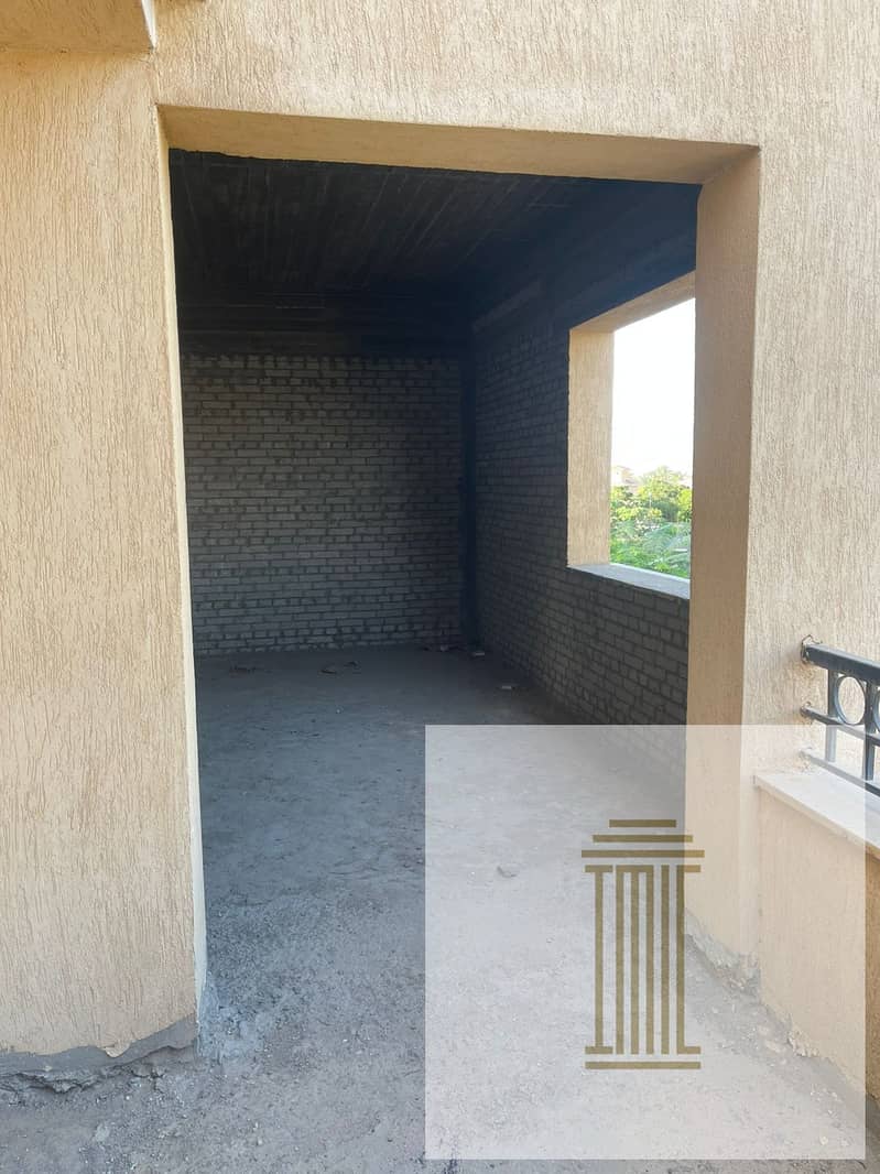 32 513a2eed-dc42-4d5a-8f99-8be21846a0b8. jpeg