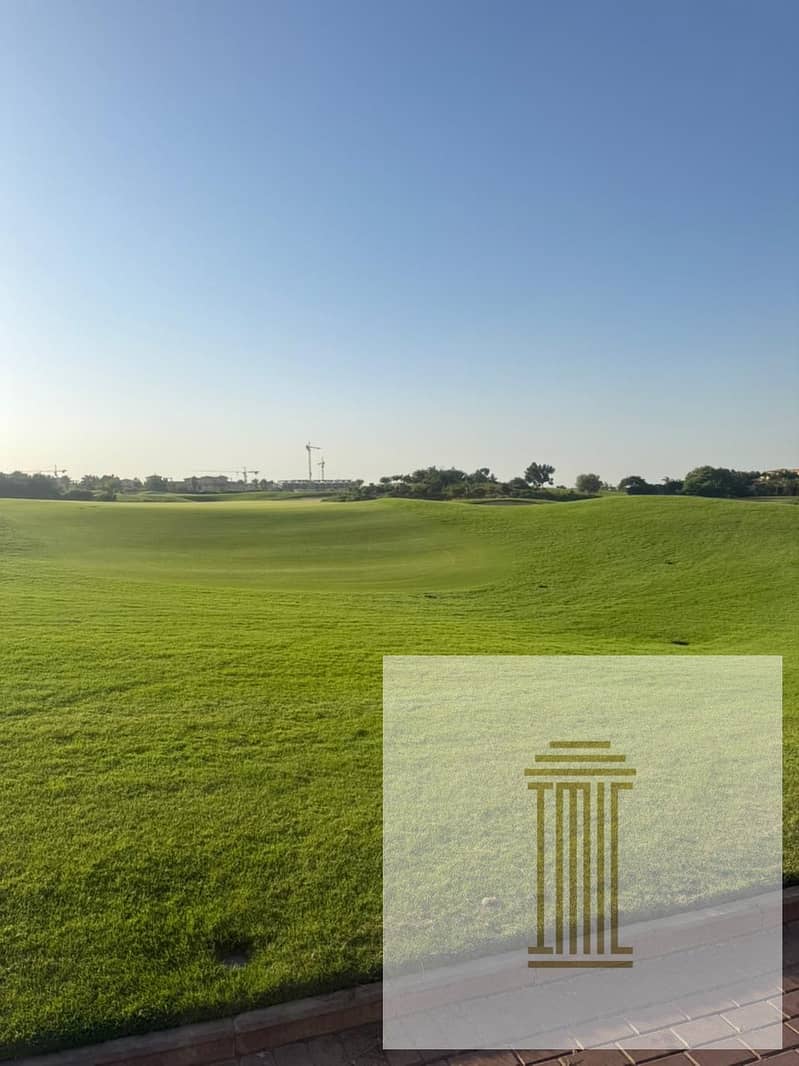 38 742284a3-03f2-47e9-b0a4-3e3a7f92f46c. jpeg