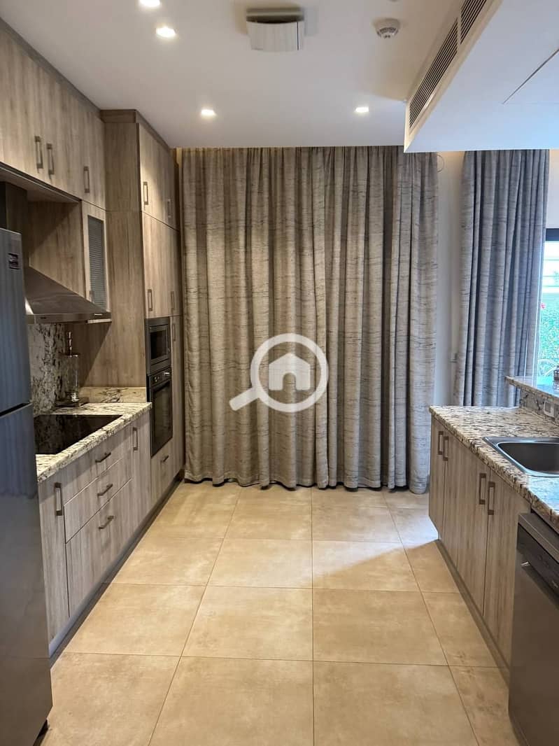 4 photo_2025-02-21_17-26-34. jpg