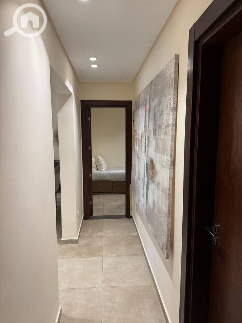 6 0ccfa1f6-d9f7-4508-b7c6-c69840b52f25. jpg