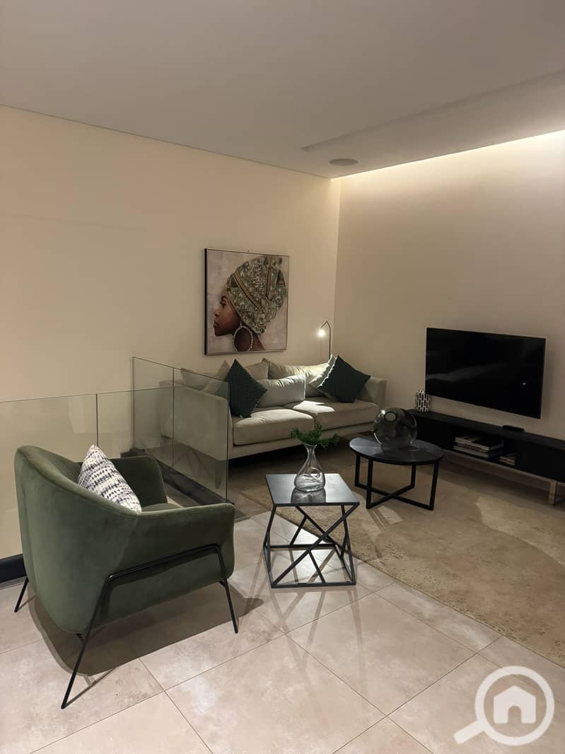 8 6a918cc5-6b37-492b-8b57-1c5c4c89d71e (1). jpg