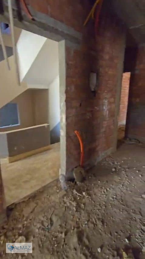 16 WhatsApp Image 2025-10-27 at 3.26. 53 PM (2). jpeg