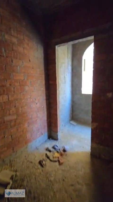 25 WhatsApp Image 2025-10-27 at 3.26. 54 PM (5). jpeg