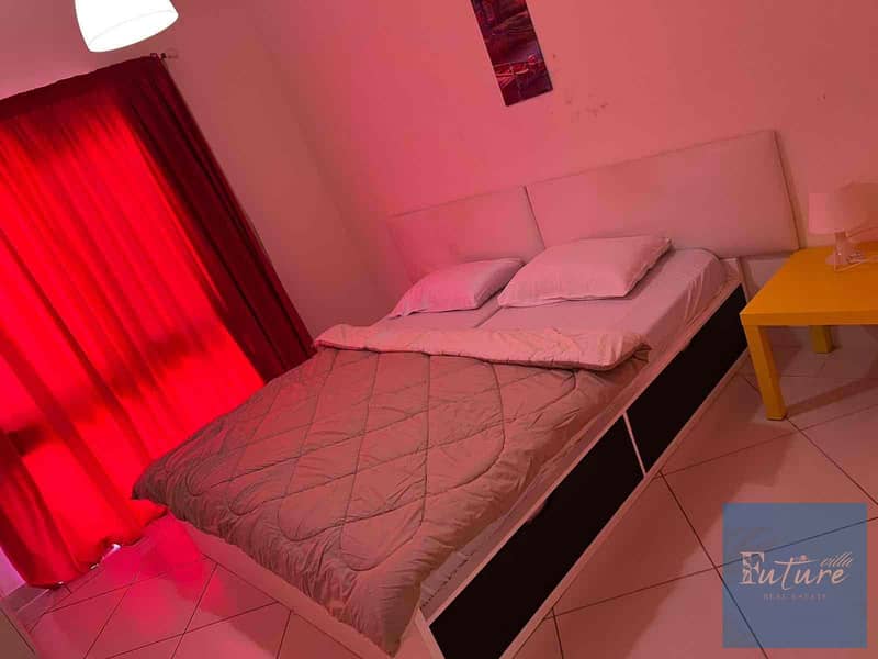 4 28e799c0-ca55-4e79-b0b9-bf4ba4f8a952. jpg