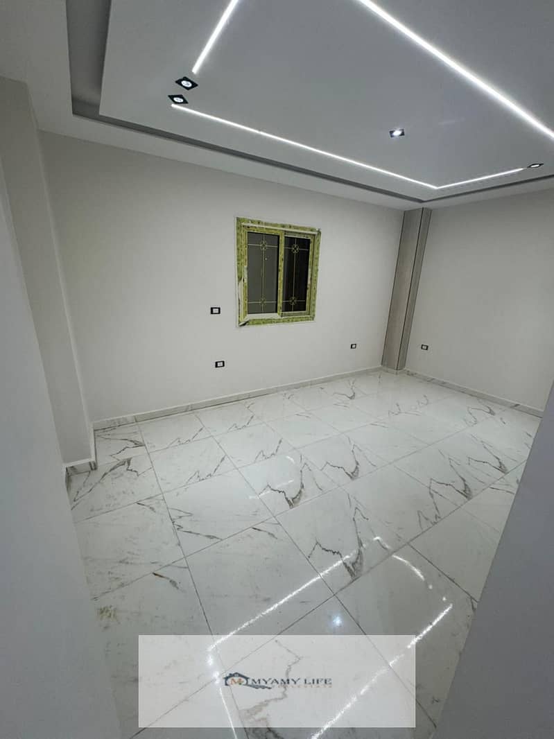 2 WhatsApp Image 2025-09-08 at 2.16. 49 PM (1). jpeg