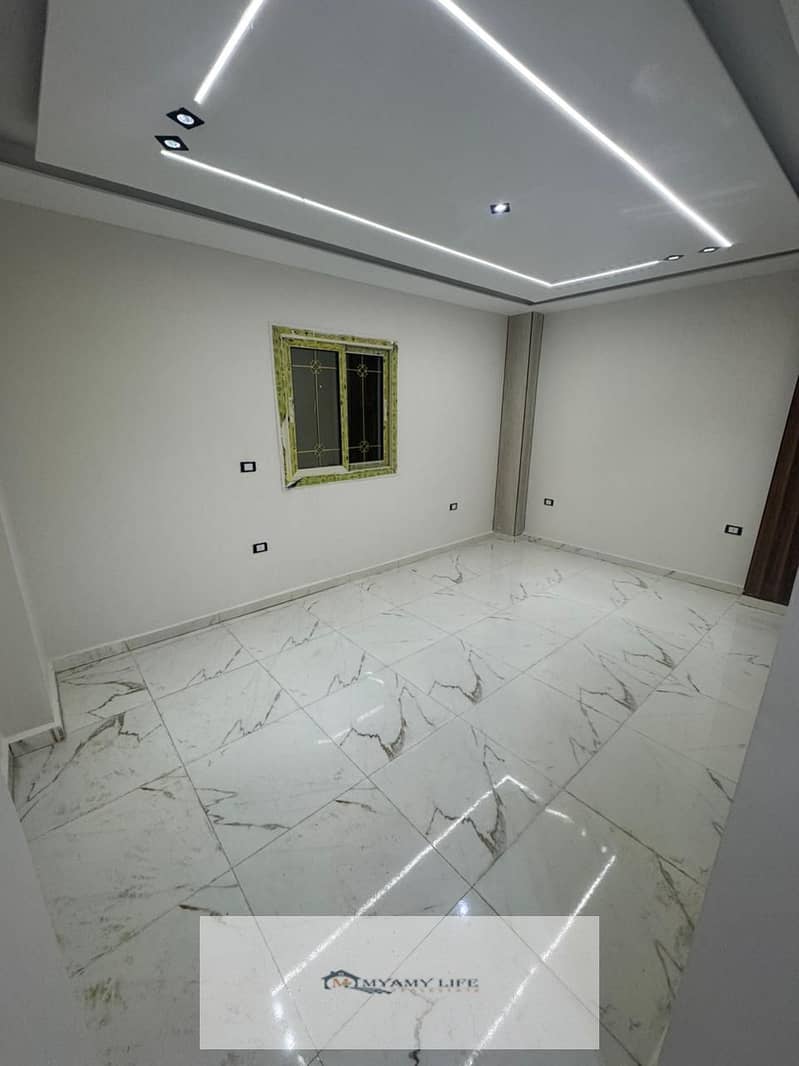 3 WhatsApp Image 2025-09-08 at 2.16. 49 PM (2). jpeg