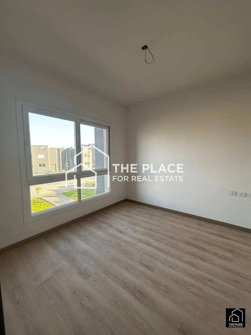 2 WhatsApp Image 2025-10-16 at 13.50. 47_69a1fe29. jpg