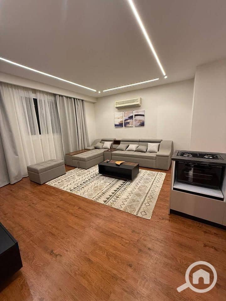 7 470010079_8964627696984883_898820845724171250_n. jpg