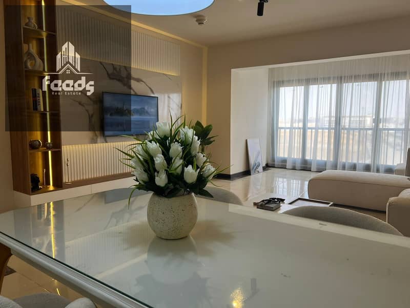 10 659a4ac1-e1cc-4861-a8f6-34233fcce3dd. jpg