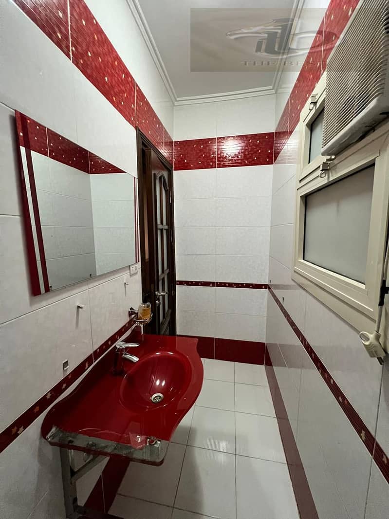 5 WhatsApp Image 2025-10-27 at 3.51. 56 PM (2). jpeg