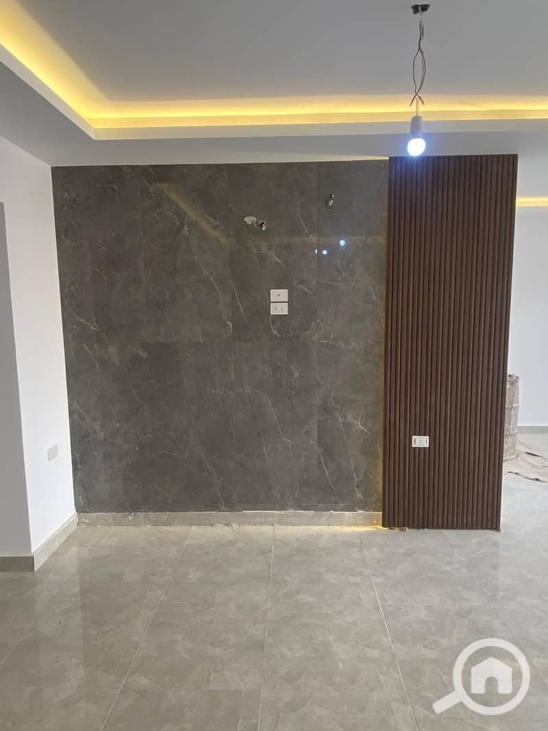 9 9321c425-e650-40da-aba5-c6ba8cfe0d55. jpg