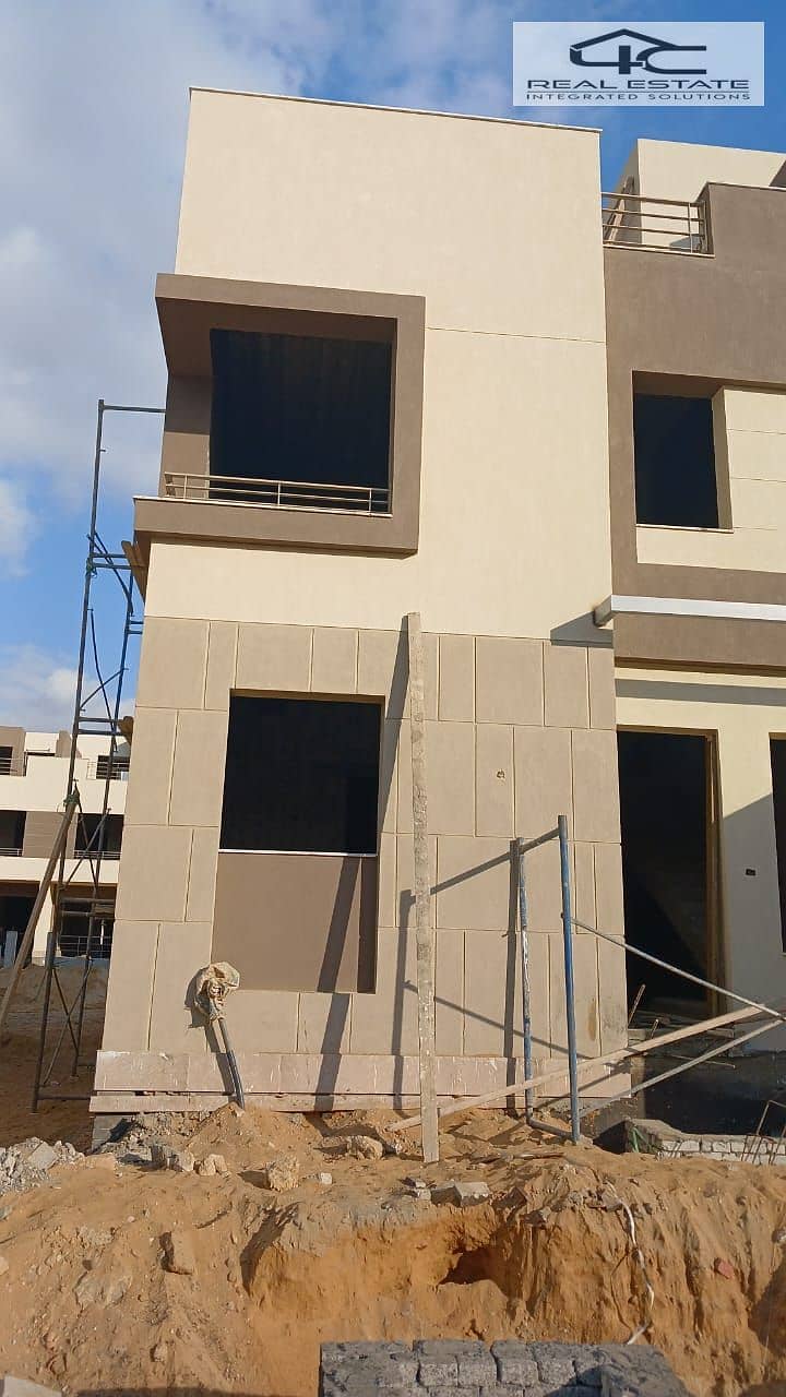 12 WhatsApp Image 2025-10-27 at 5.36. 33 AM. jpeg