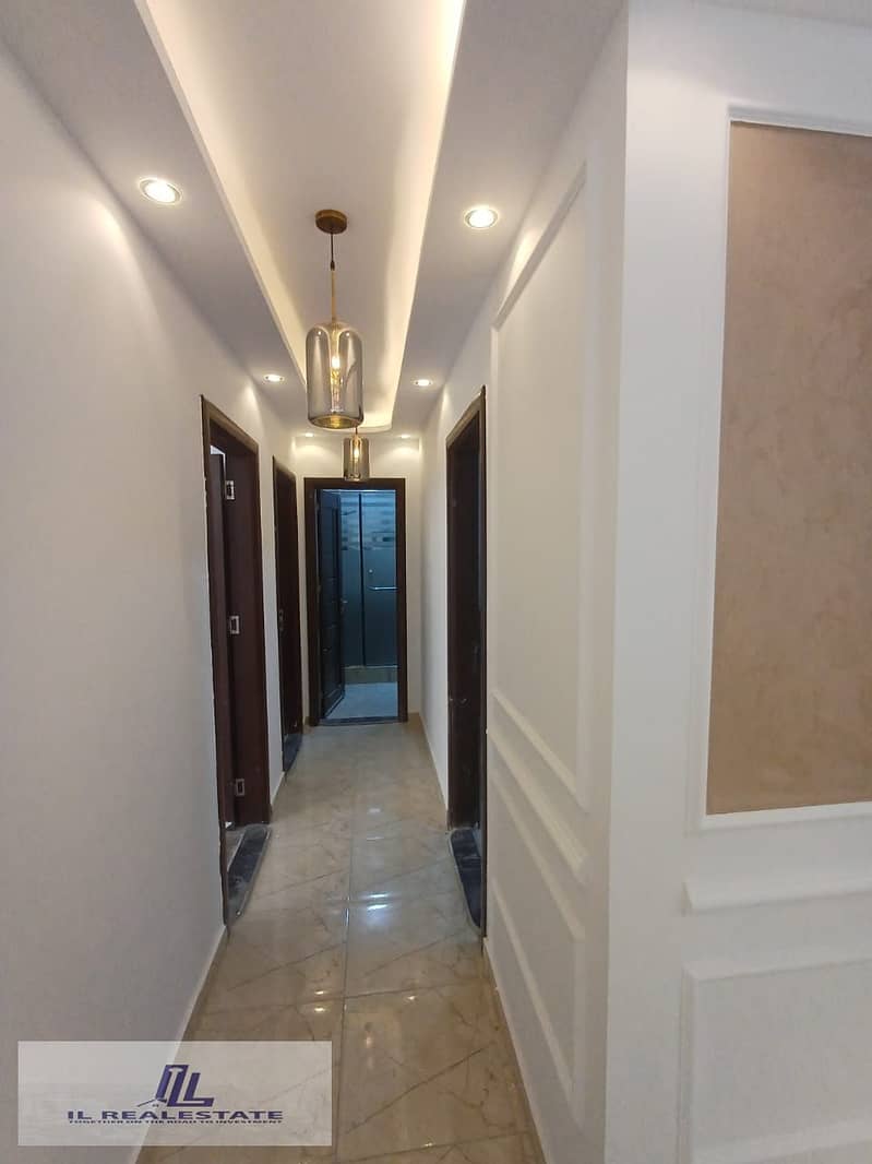 9 37ae00ac-fb46-4c3e-8759-d113badda4ae. jpg