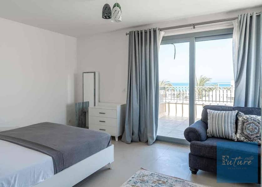 6 f3ff6940-b821-4d80-b899-662d337f9d82. jpg