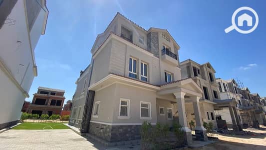 فیلا 5 غرف نوم للبيع في سموحة، الإسكندرية - IMG-20250830-WA0917. jpg