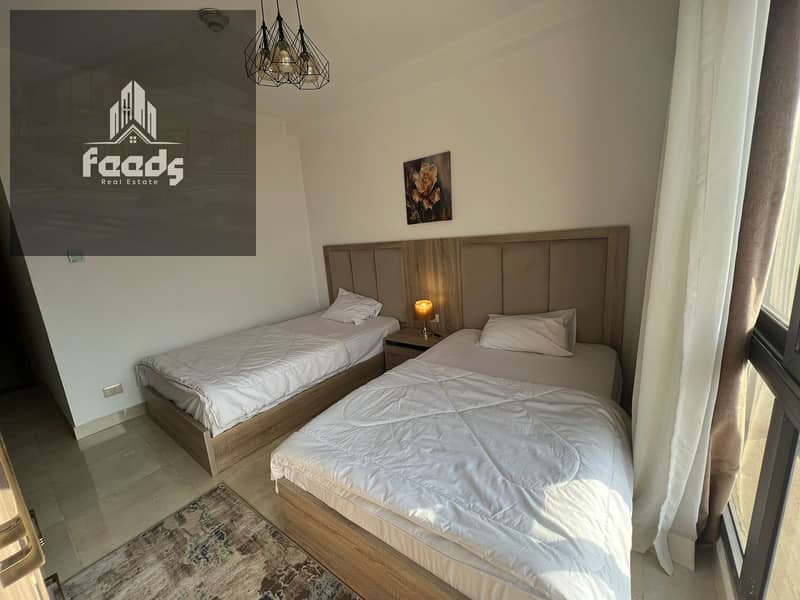 8 d4736135-d0e5-49b1-87b2-bed07e320df1. jpg