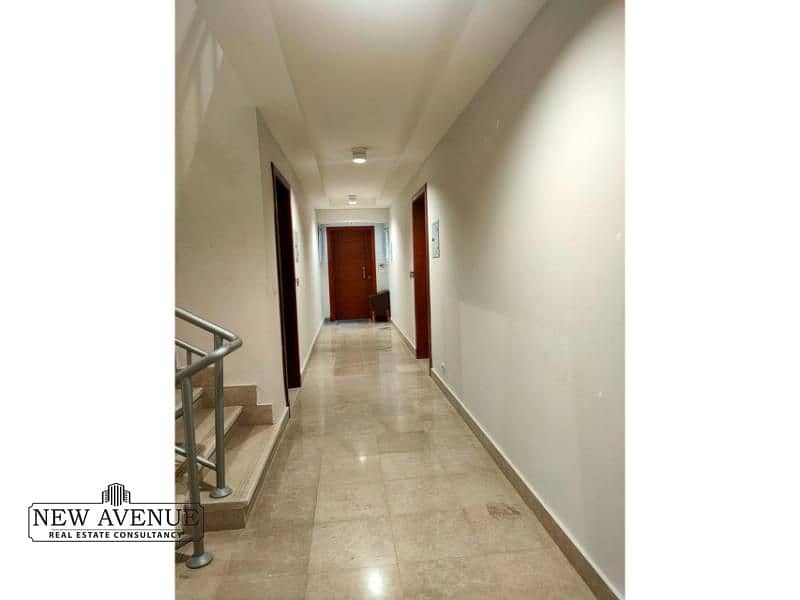 3 b8b6e8e3-5e28-4d12-ba90-8e583c4b6dc5. jpg