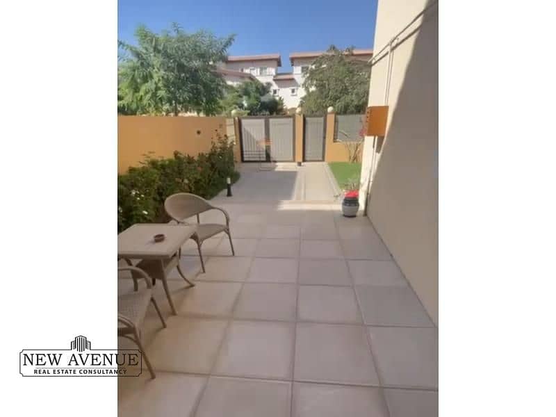 9 d813b1f8-1348-4141-8830-5161a0da35d5. jpg